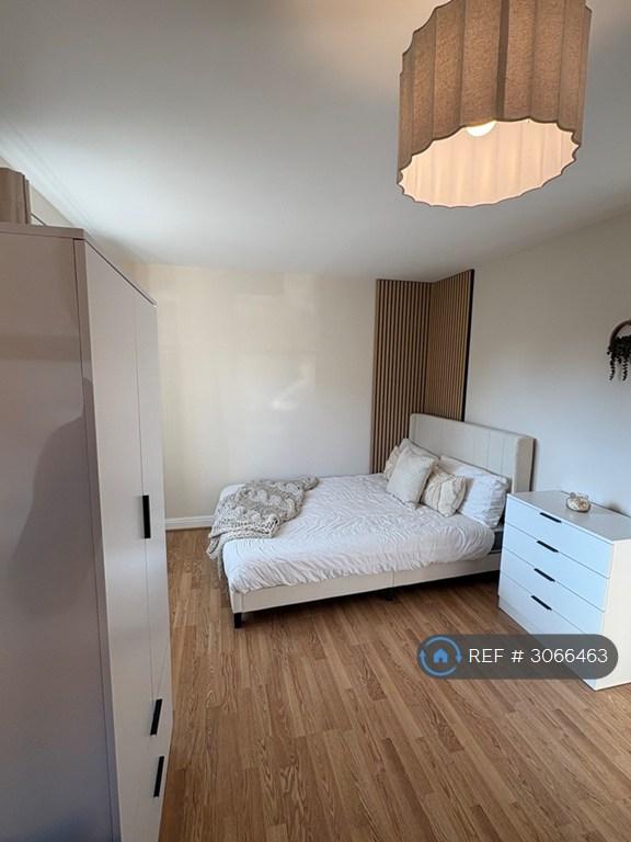 Room Fletton Road in Norton-on-Derwent
