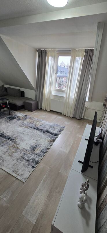 Appartement Wethouder Serrurierstraat 3