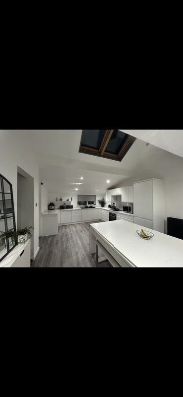 Room Samuel Road in Basildon