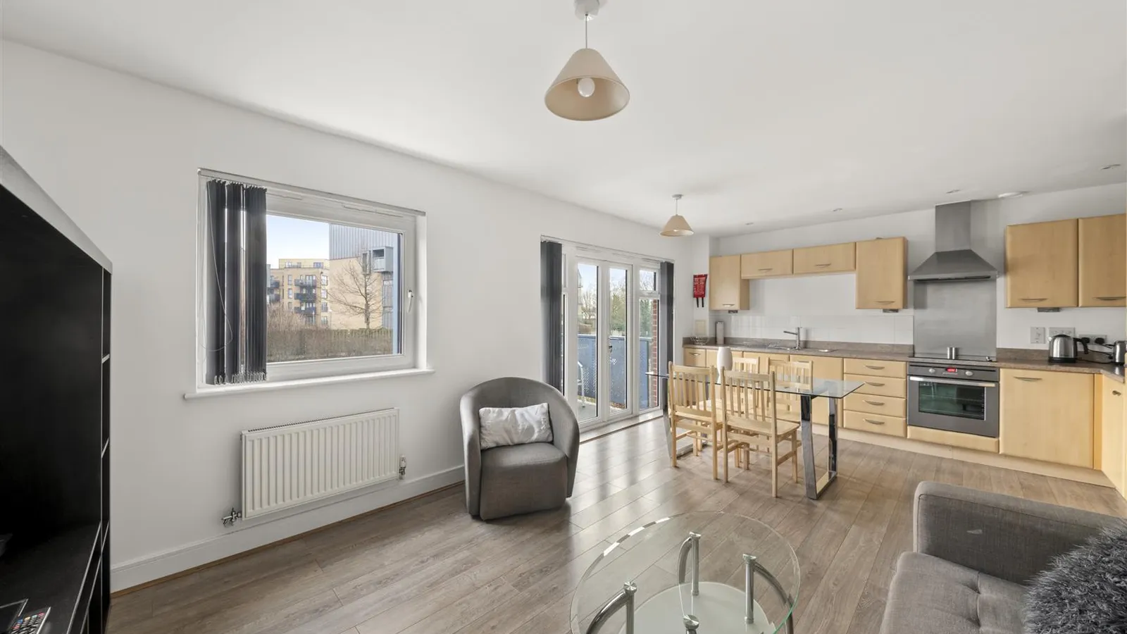 Flat Woodthorpe Drive in Carlton
