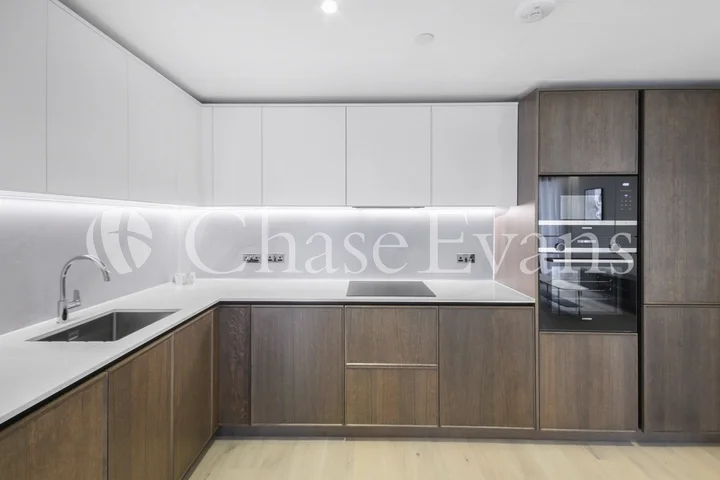 Flat Farringdon Road in Greater London