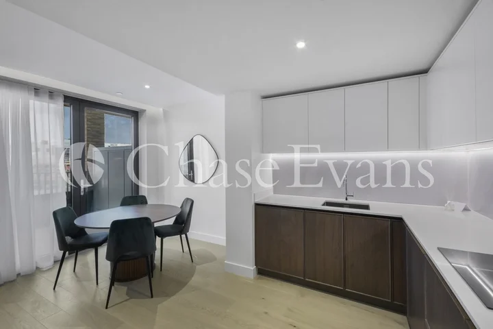 Flat Farringdon Road in Greater London