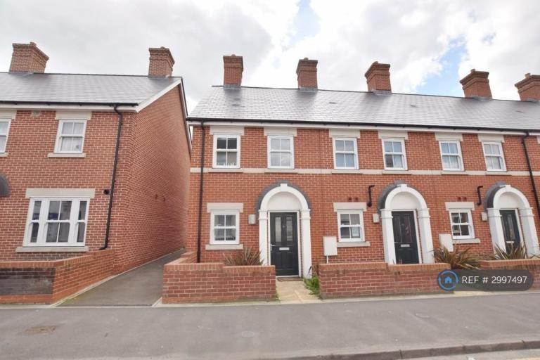 House Military Road in Colchester