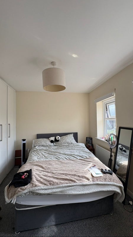 Room Burlington Street in Liverpool