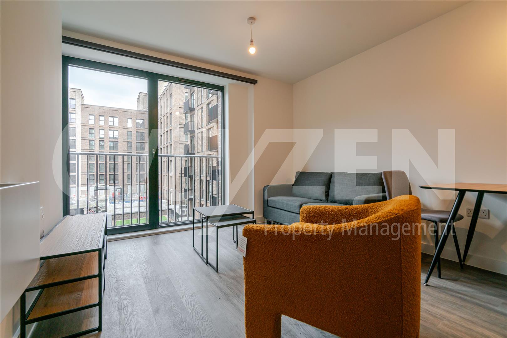Flat Ordsall Lane in Salford