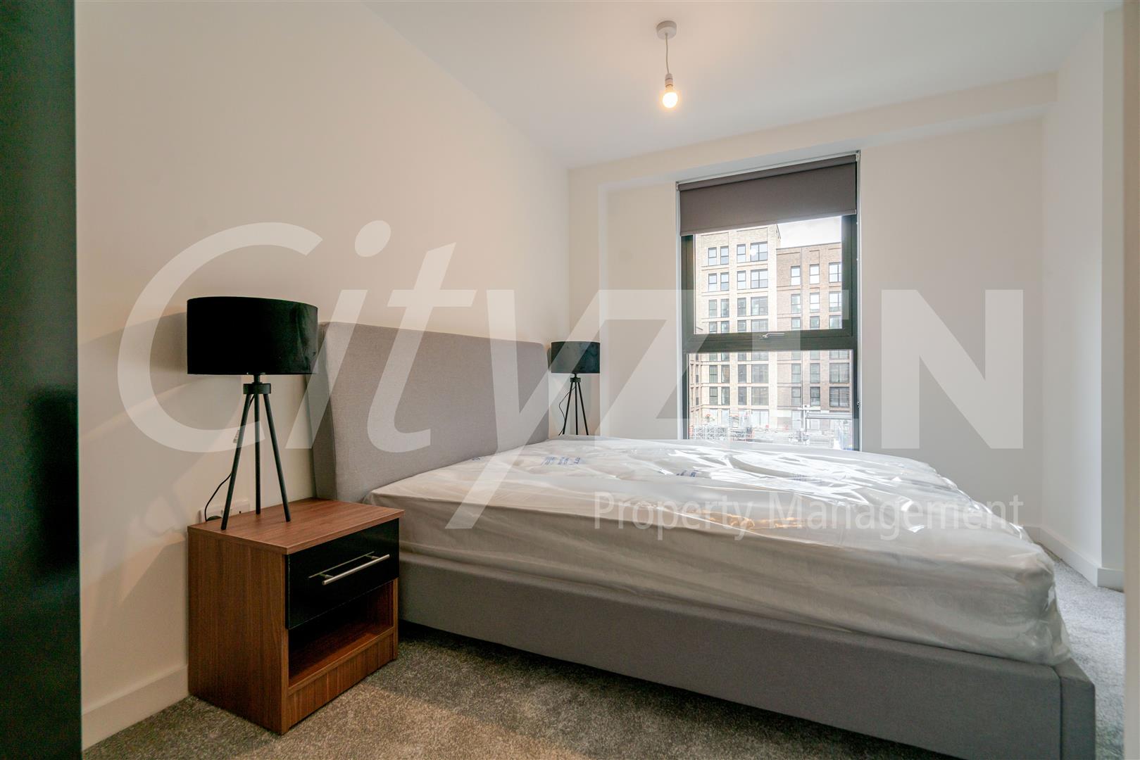 Flat Ordsall Lane in Salford