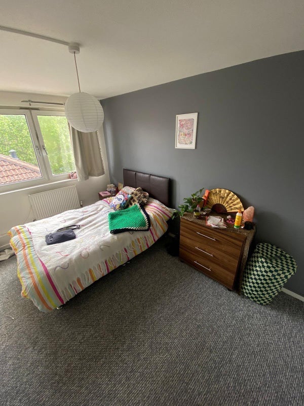 Room Alexandra Street in Greater London