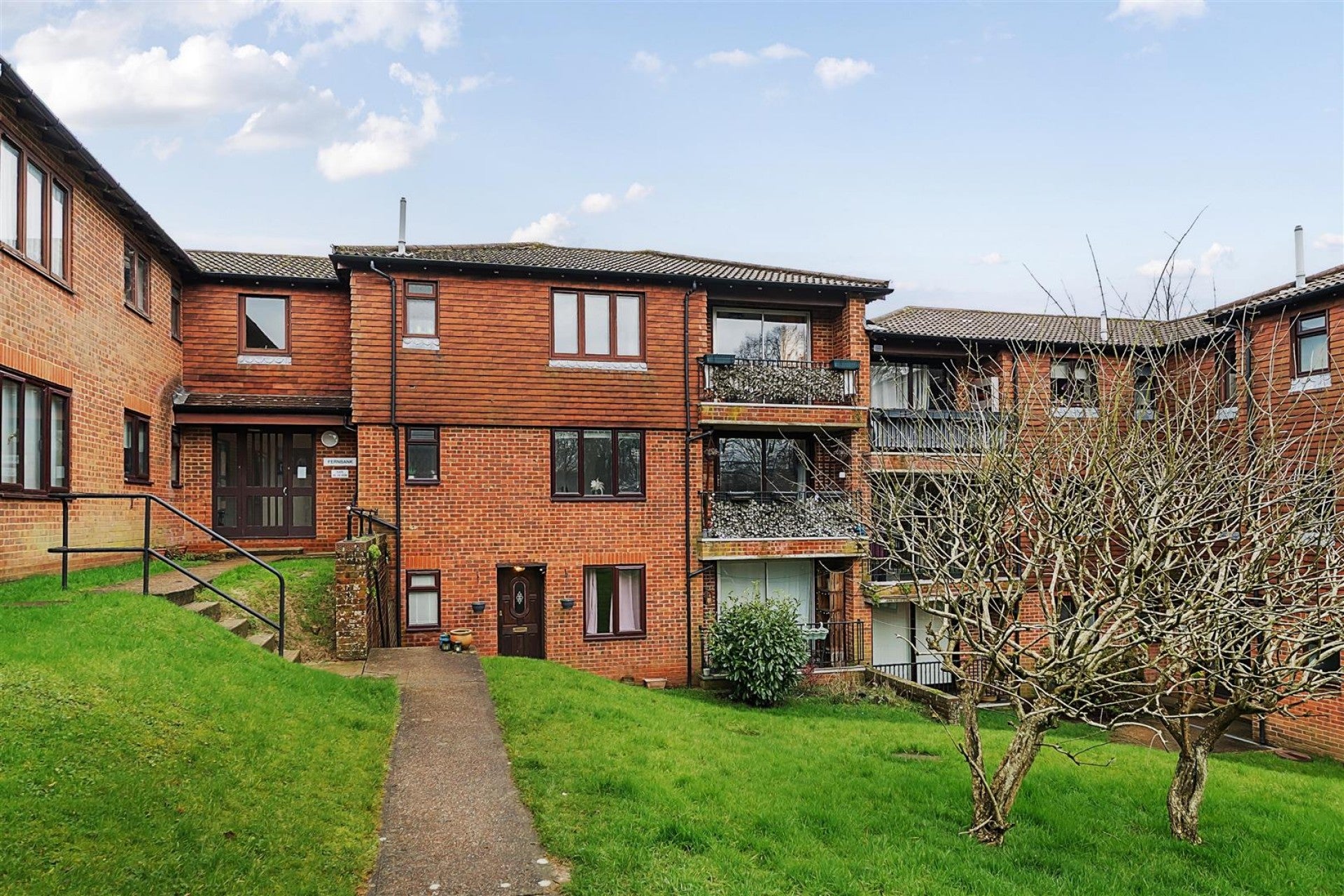 Flat Tollwood Park in Wealden