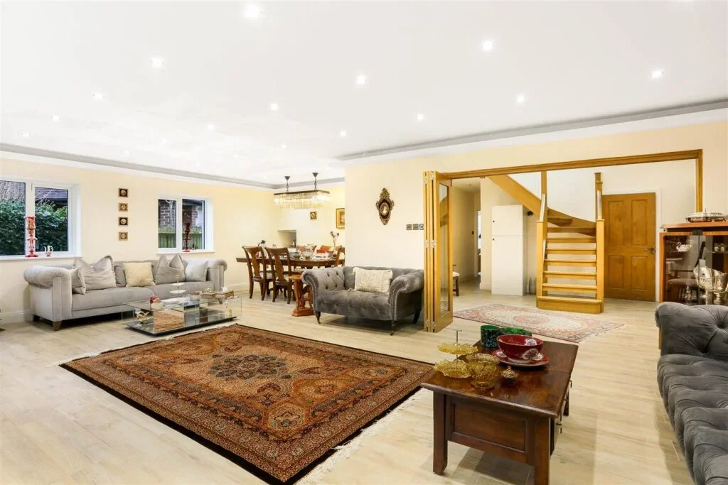 House Chiltern Road in Greater London