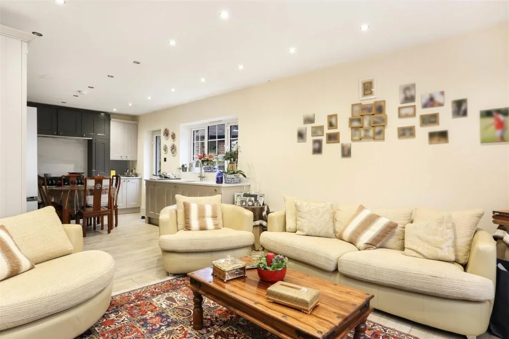 House Chiltern Road in Greater London