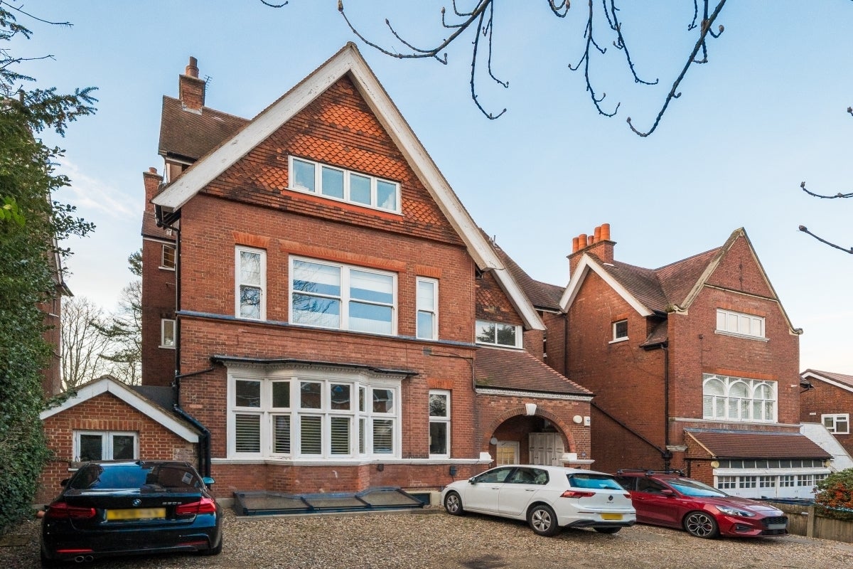 House Shepherds Hill in Greater London