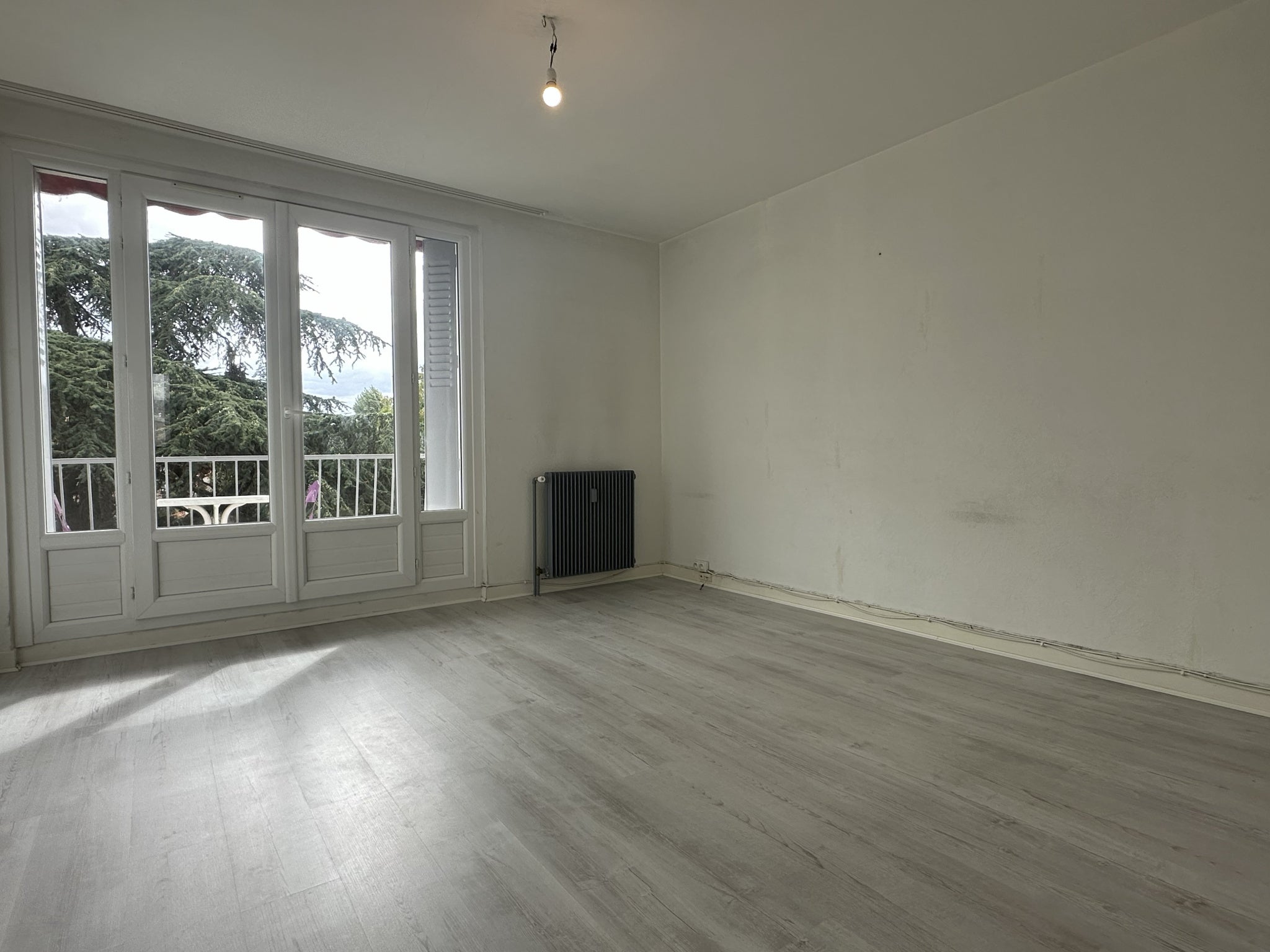 Flat D 306 in Villefranche-sur-Saône