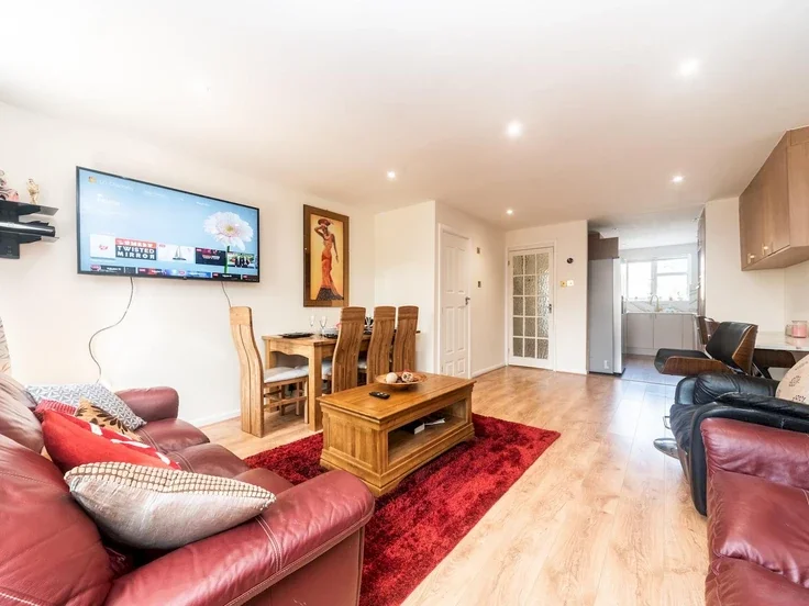 House Whernside Close in Greater London