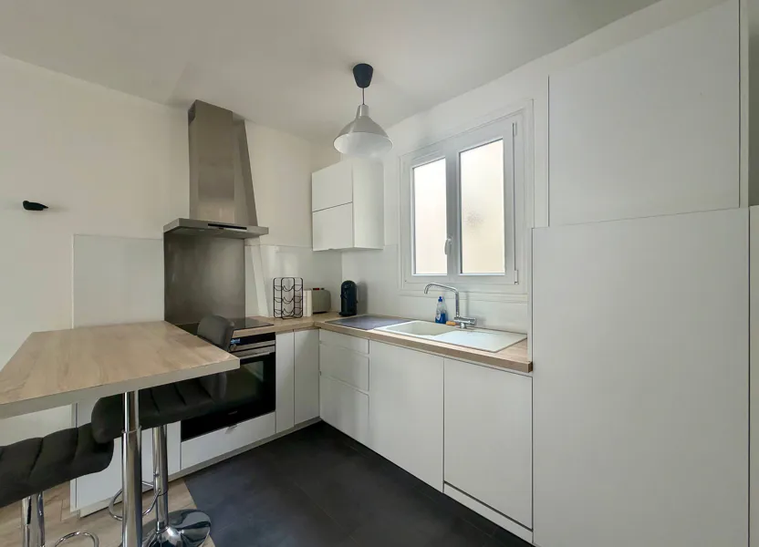 Flat Rue de Montreuil in Paris