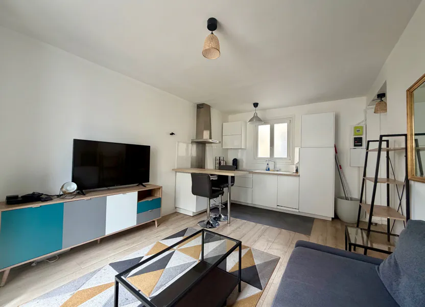 Flat Rue de Montreuil in Paris