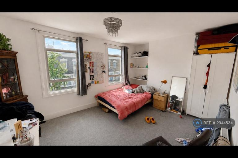 House Elverson Road in Greater London