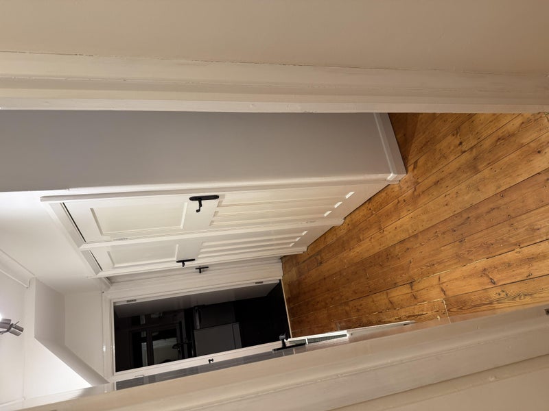 Room Sanderstead Road in Greater London