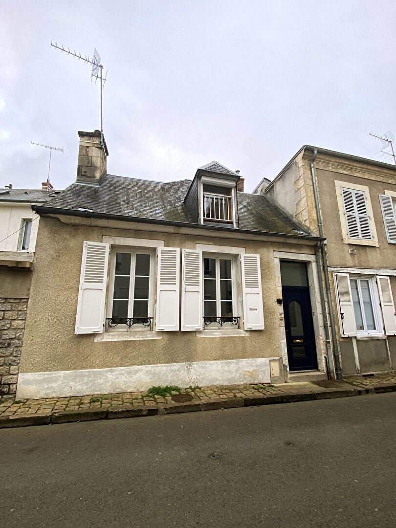 Maison Rue Félix Pyat à Bourges