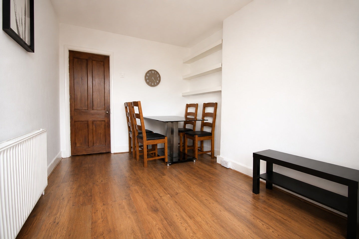 Flat Willesden Lane in Greater London
