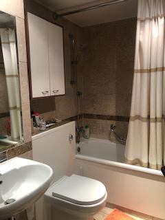 Room Plaza Parade in Greater London