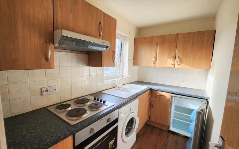 Flat Cippenham Lane in Slough