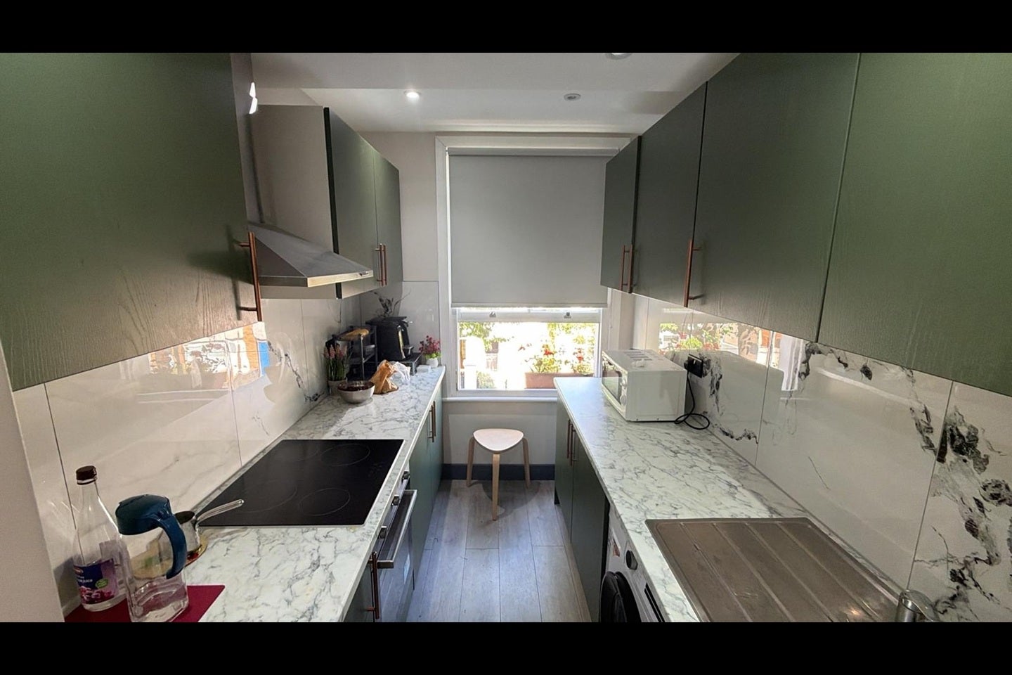 Flat Berriman Road in Greater London