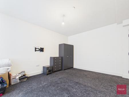 Flat Dillwyn Street in Swansea