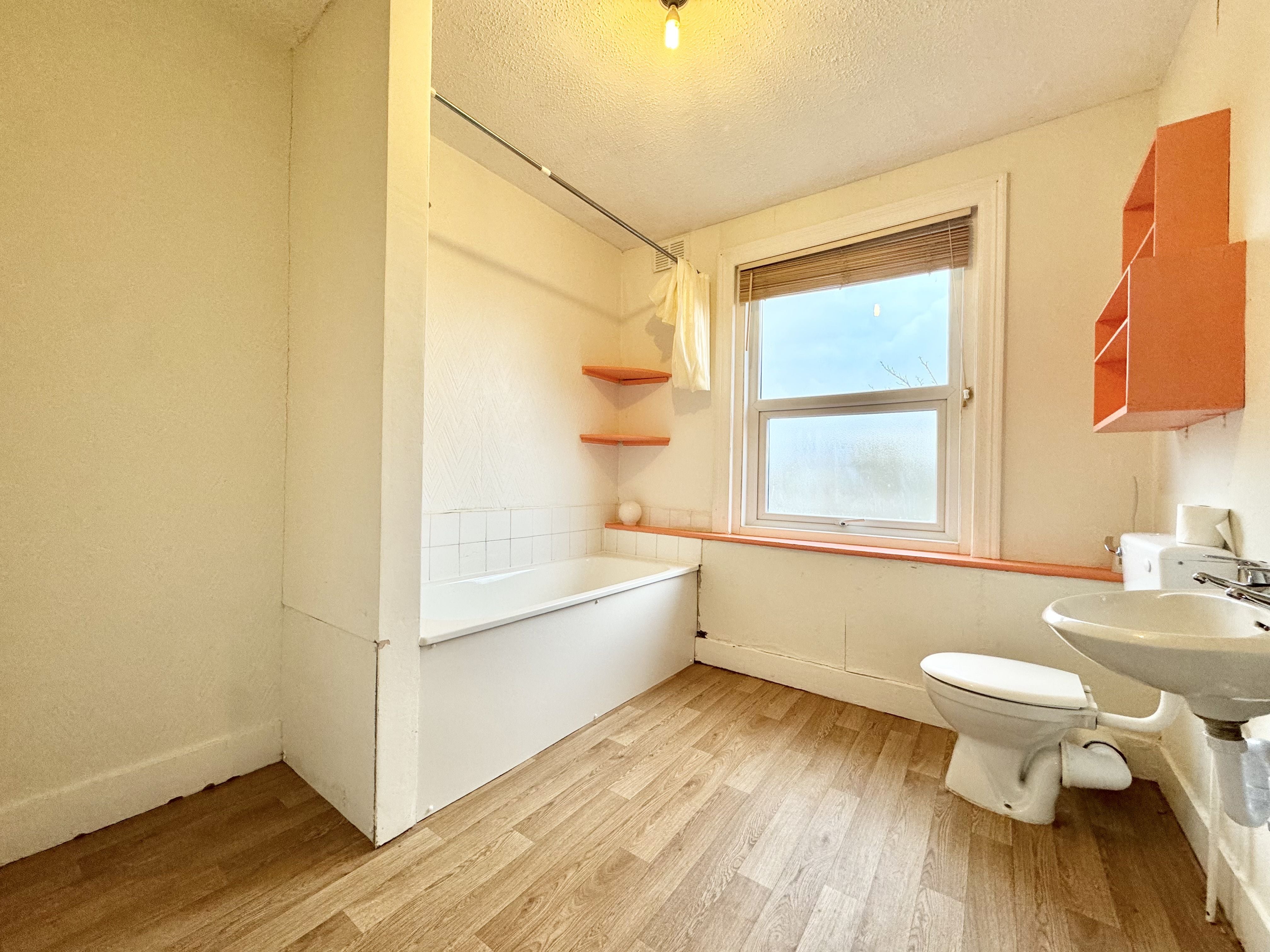 Flat Godwin Road in Thanet