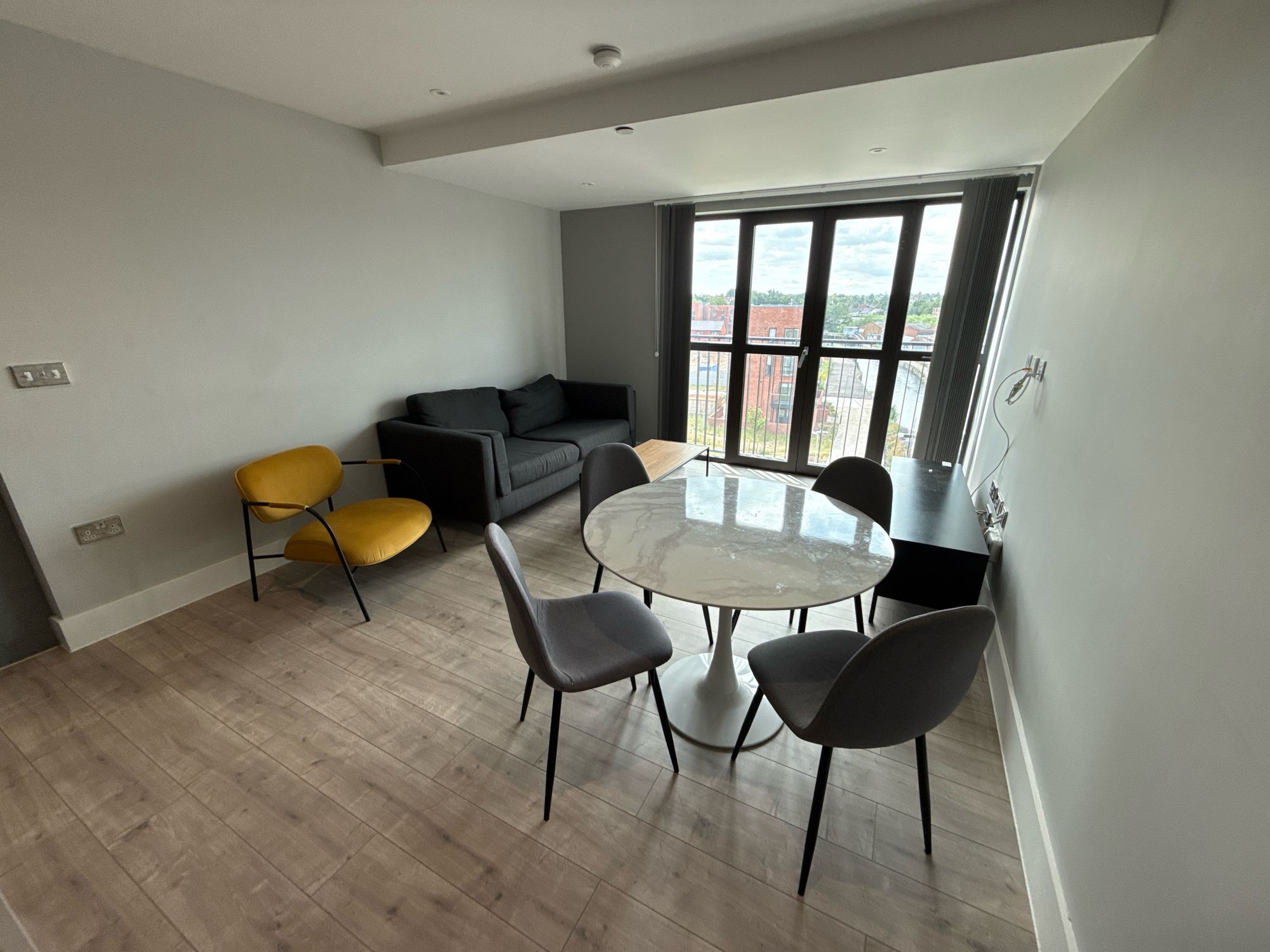 Flat Bowmars Lane in Leicester
