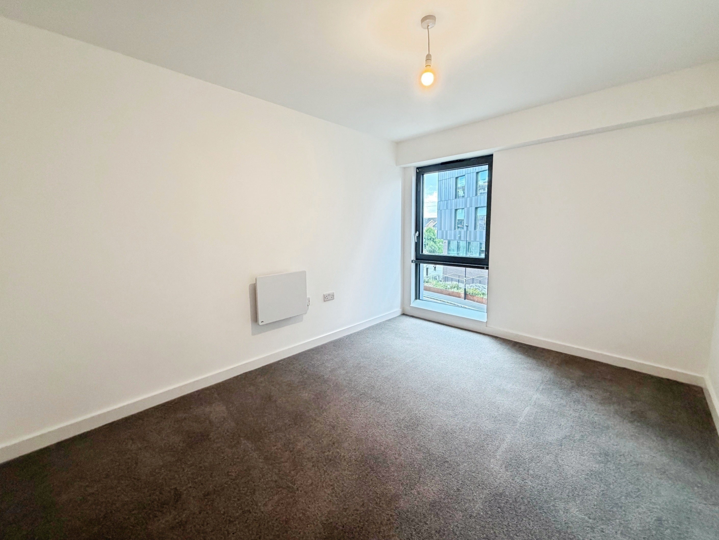 Flat Albert Place in Peterborough