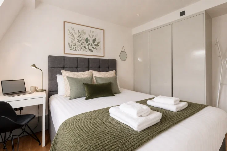 Flat Collingham Place in Greater London