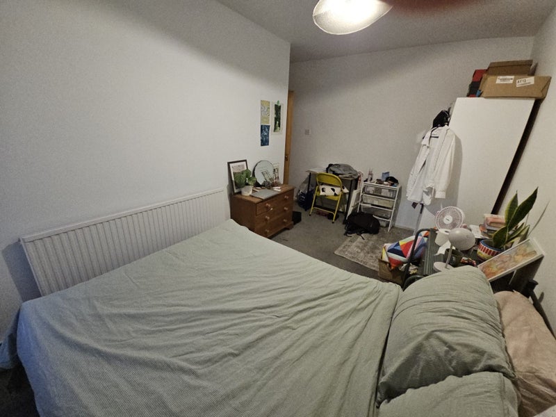 Room Oborne Close in Greater London