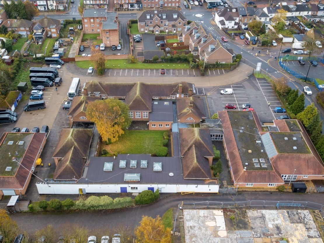 Flat Alexander Road in St Albans