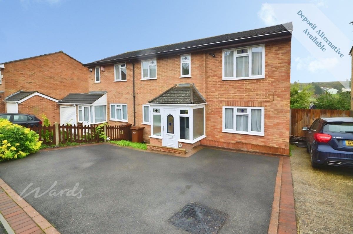 House Shanklin Close in Chatham