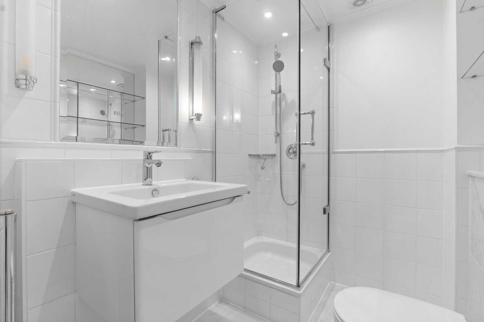 Flat Lexham Gardens in Greater London