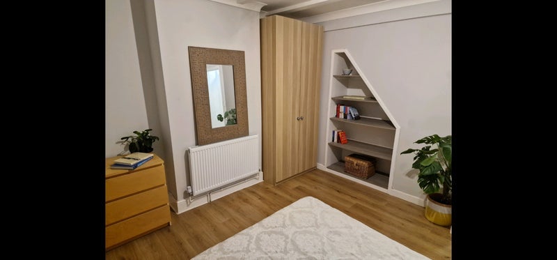 Room Laud Street in Greater London