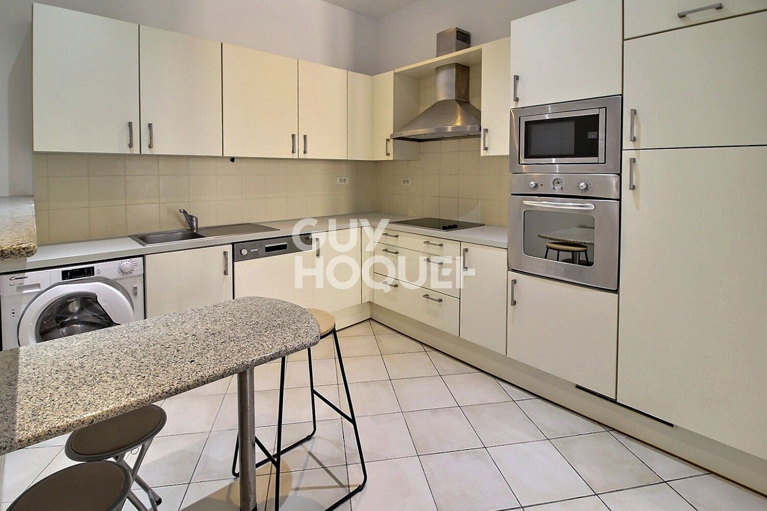 Flat Rue des Charrons in Ajaccio