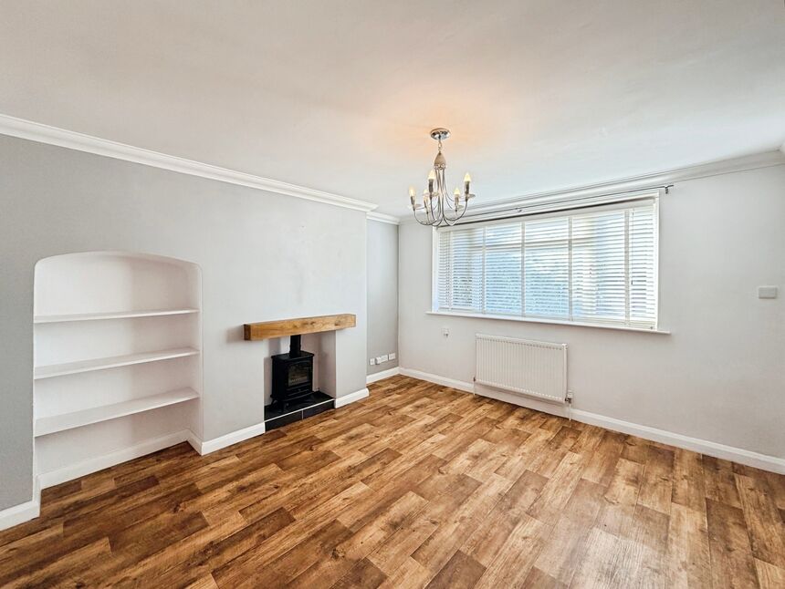 House Astrid Road in Deal