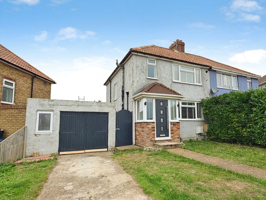 House Astrid Road in Deal
