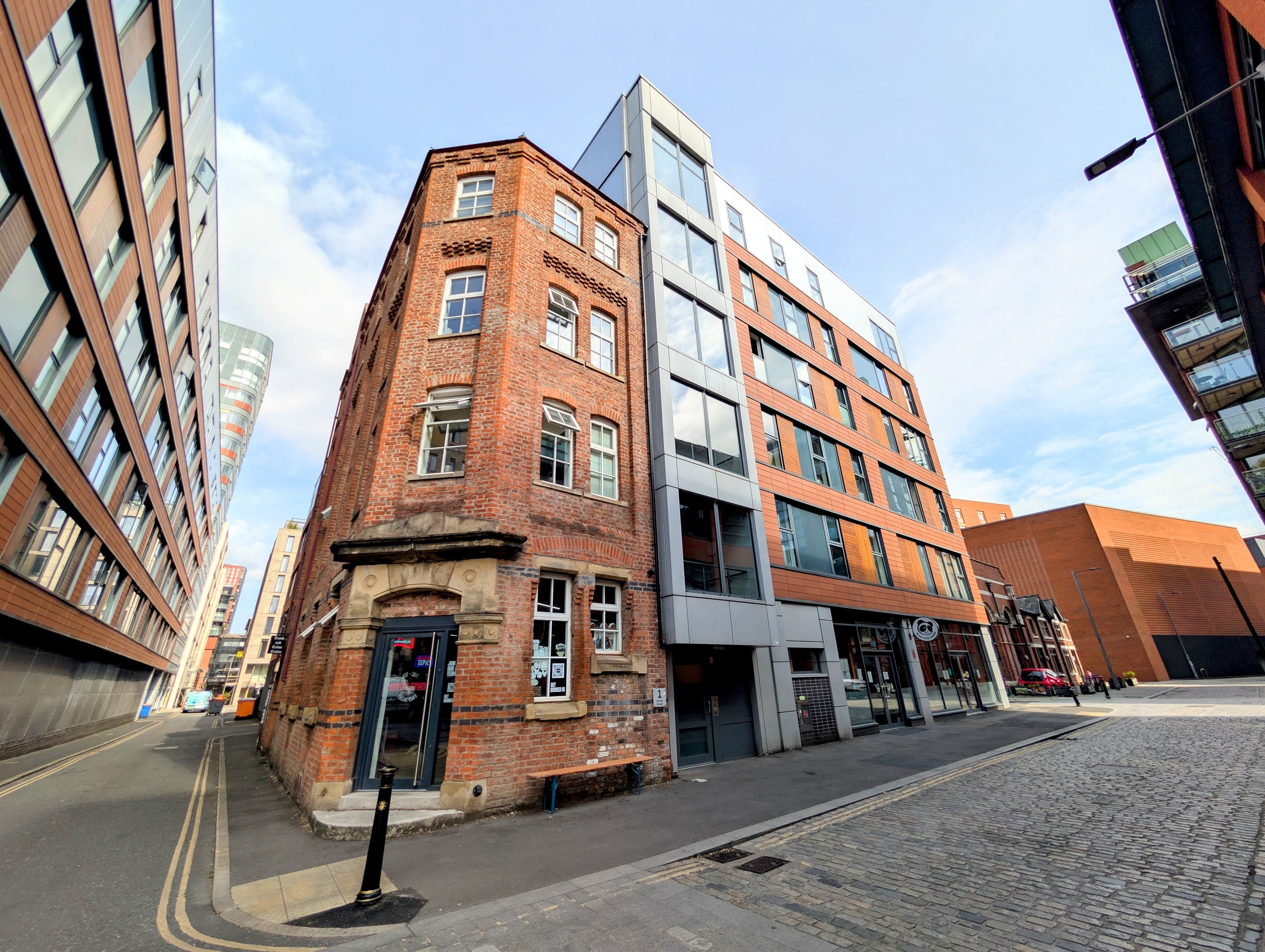 Flat Jersey Street in Manchester
