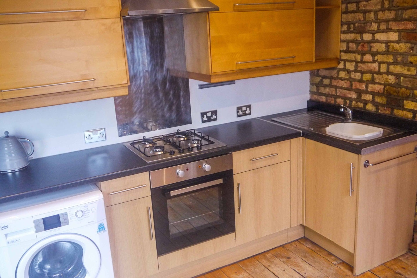 Flat Orford Road in Greater London
