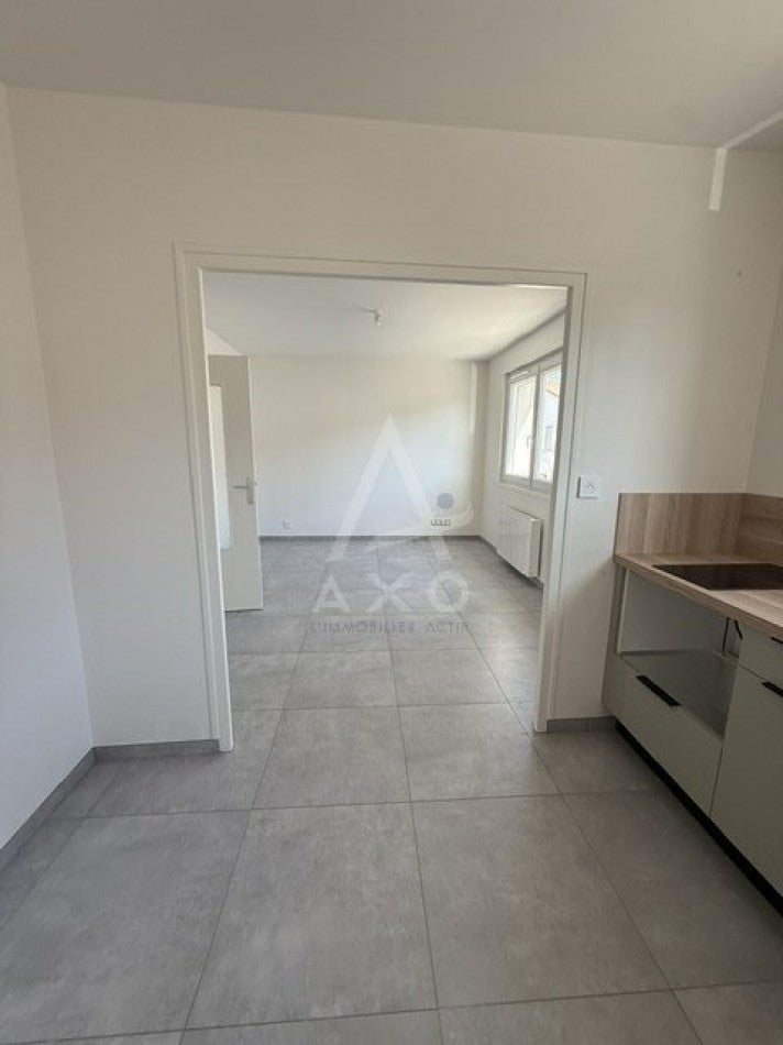 Flat Place Pierre Monnereau in Les Brouzils