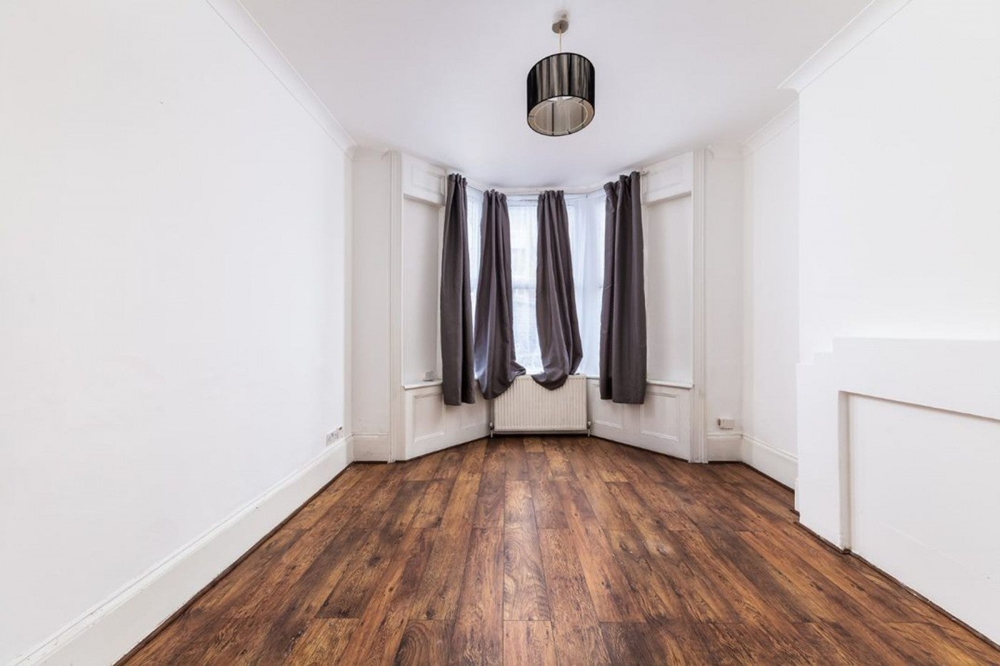 Flat Rock Street in Greater London