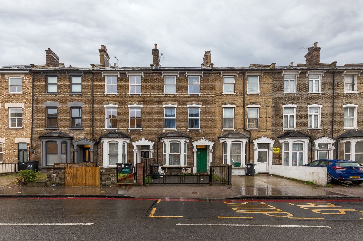 Flat Rock Street in Greater London