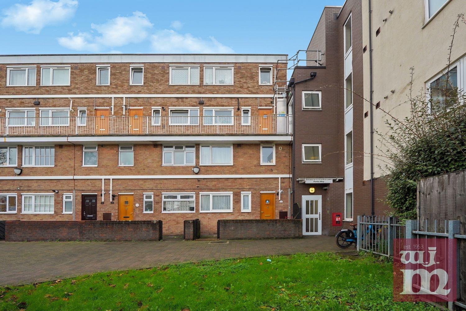 Room Mile End Road in Greater London