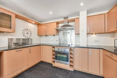 Flat Hamilton Square in Greater London