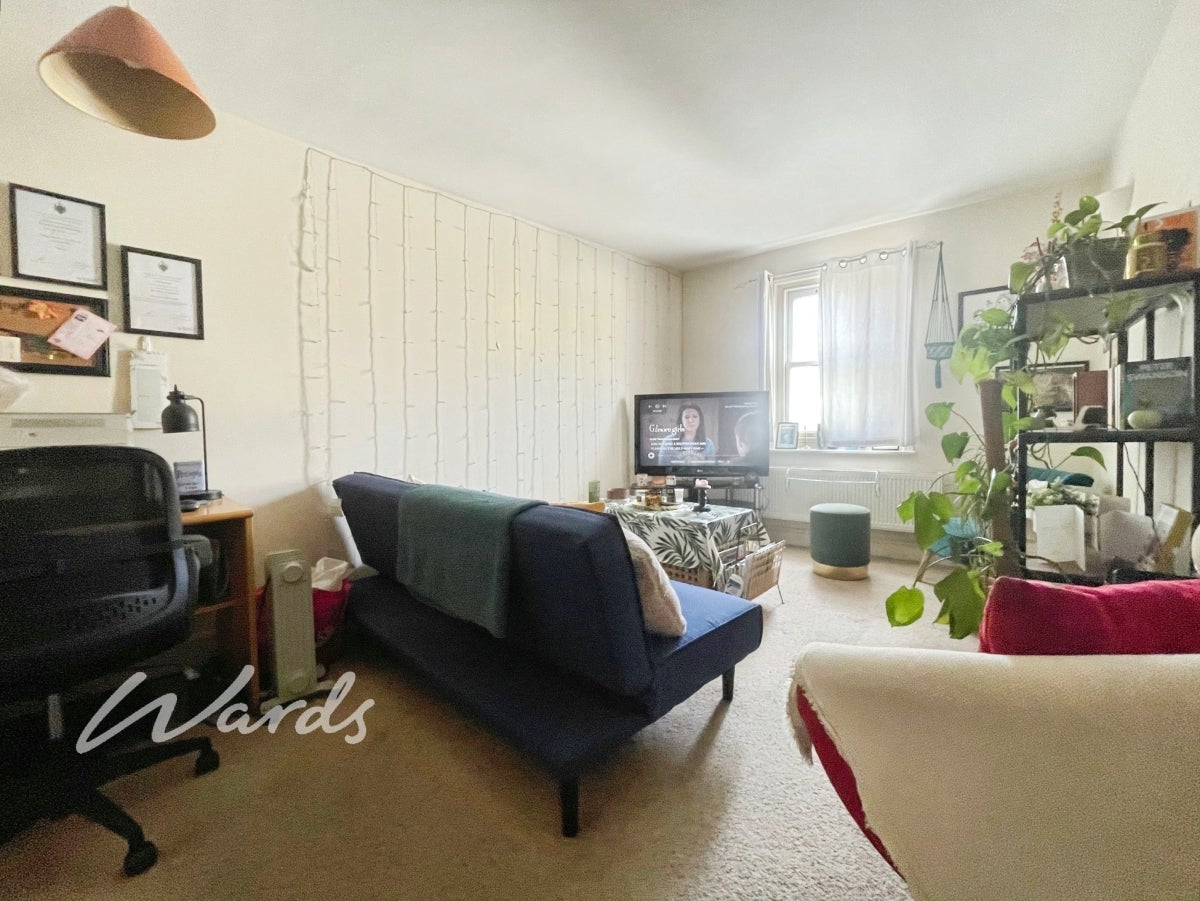Flat Wacher Court in Canterbury