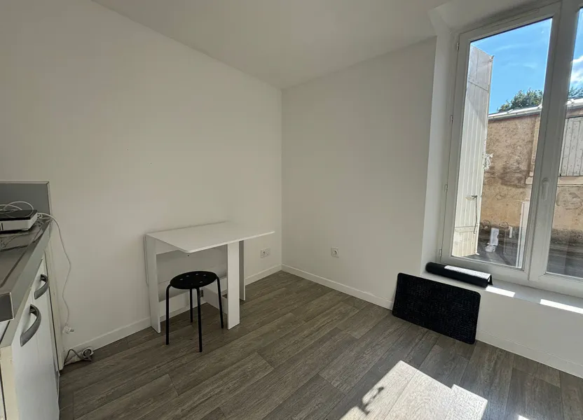Room Rue Abel Tassin in Buxerolles