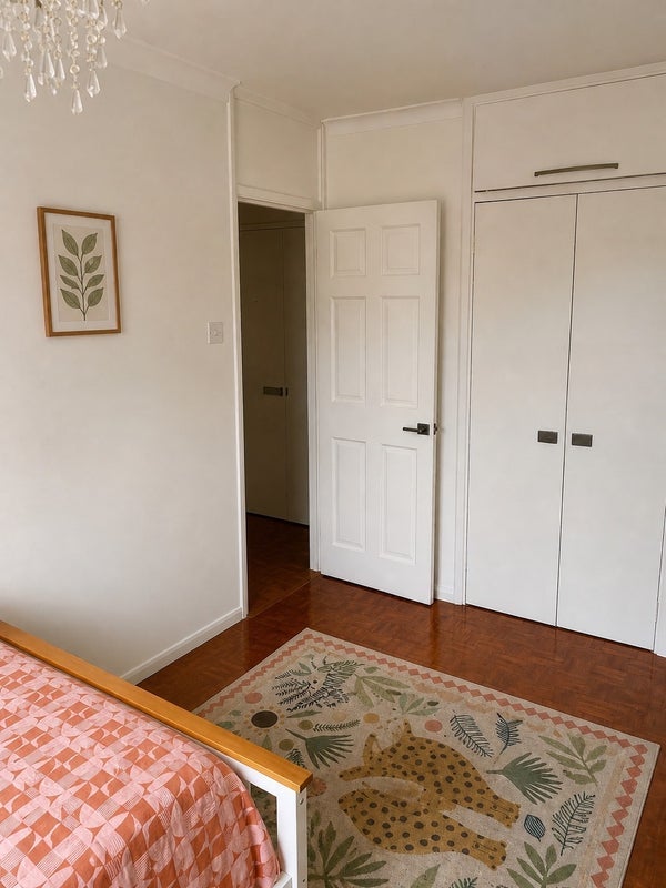 Flat Porchester Mead in Greater London