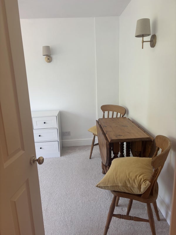 Room Horsham Road in Mid Sussex